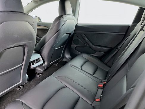 Used 2023 Tesla Model 3 Standard Range RWD image 29