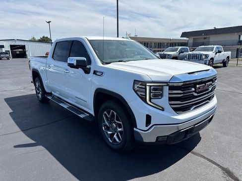 Used 2022 GMC Sierra 1500 SLT AWD/4WD image 1
