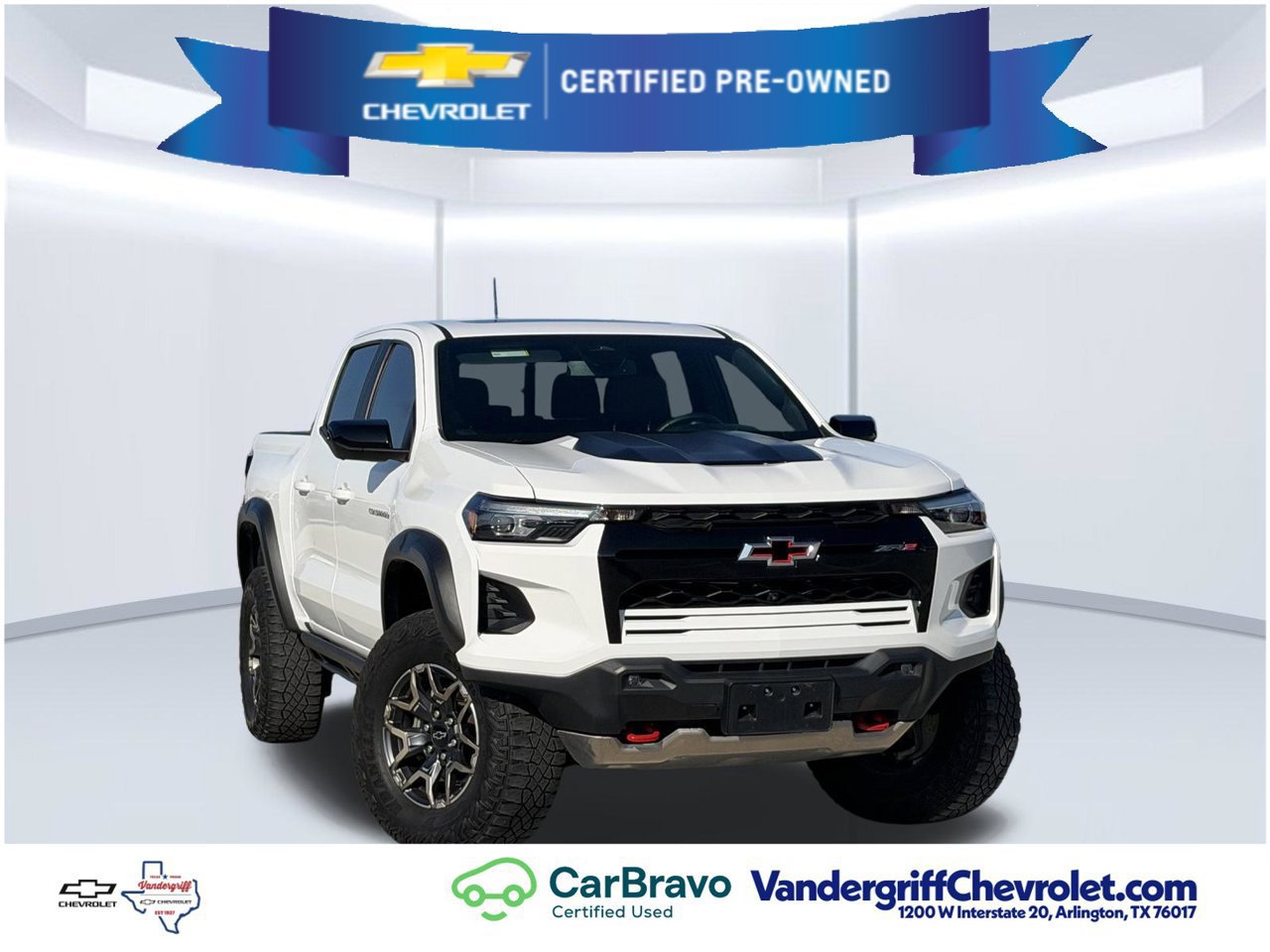 Used 2024 Chevrolet Colorado ZR2 w/ ZR2 Convenience Package III AWD/4WD image 2