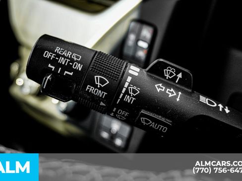 Used 2019 GMC Yukon SLT w/ Open Road Package image 34