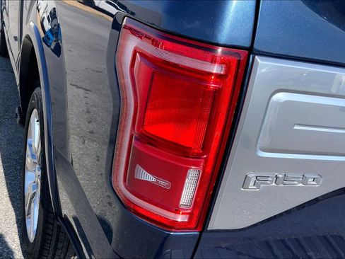 Used 2016 Ford F150 Limited w/ Trailer Tow Package image 28