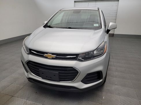 Used 2020 Chevrolet Trax LS w/ Tint and Cruise Package FWD image 15