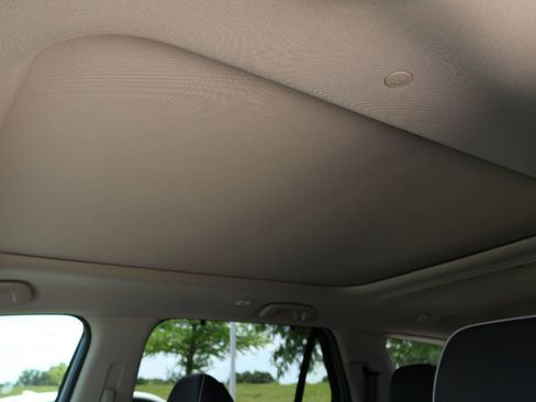 Used 2025 Honda Pilot Elite image 28