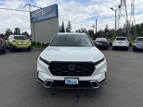 Used 2024 Honda CR-V Sport Touring image 2