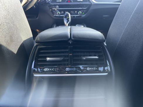 Used 2018 BMW 530i RWD image 22