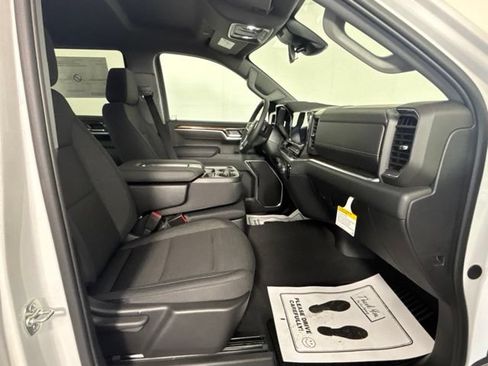 New 2026 Chevrolet Silverado 1500 LT AWD/4WD image 32