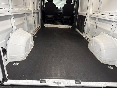 Used 2024 RAM ProMaster 2500 w/ Convenience Group FWD image 21