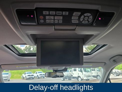 Used 2016 Honda Pilot Touring image 17