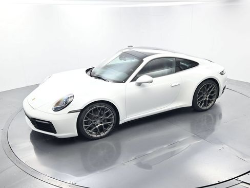 Certified 2023 Porsche 911 Carrera RWD image 29