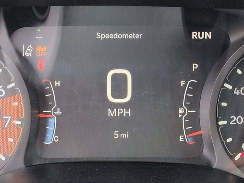 New 2026 Jeep Compass Latitude AWD/4WD image 28