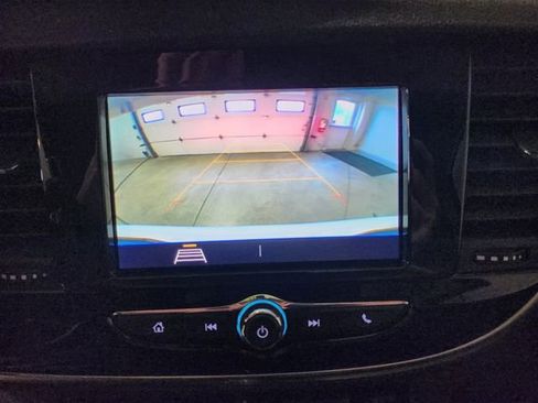 Used 2022 Buick Encore Preferred w/ Safety Package FWD image 24