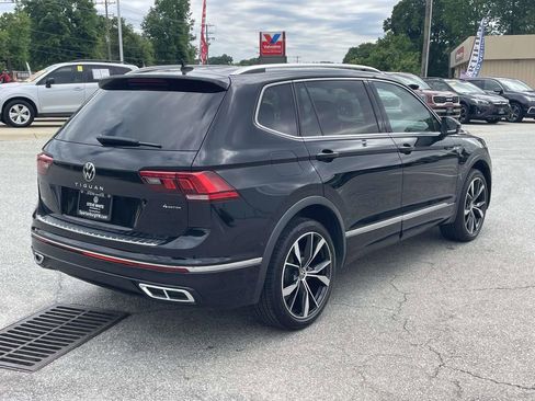 Used 2022 Volkswagen Tiguan SEL R-Line AWD/4WD image 6