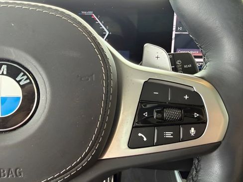 Certified 2025 BMW X5 sDrive40i w/ Executive Package image 25