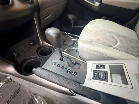 Used 2009 Toyota RAV4 4WD V6 image 19