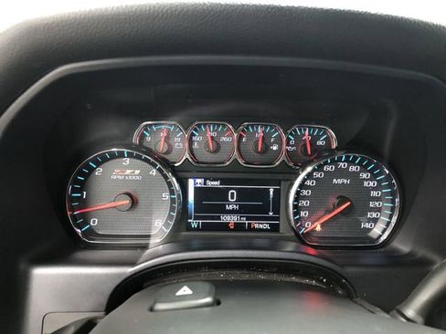 Used 2019 Chevrolet Silverado 1500 LT w/ All Star Edition image 18