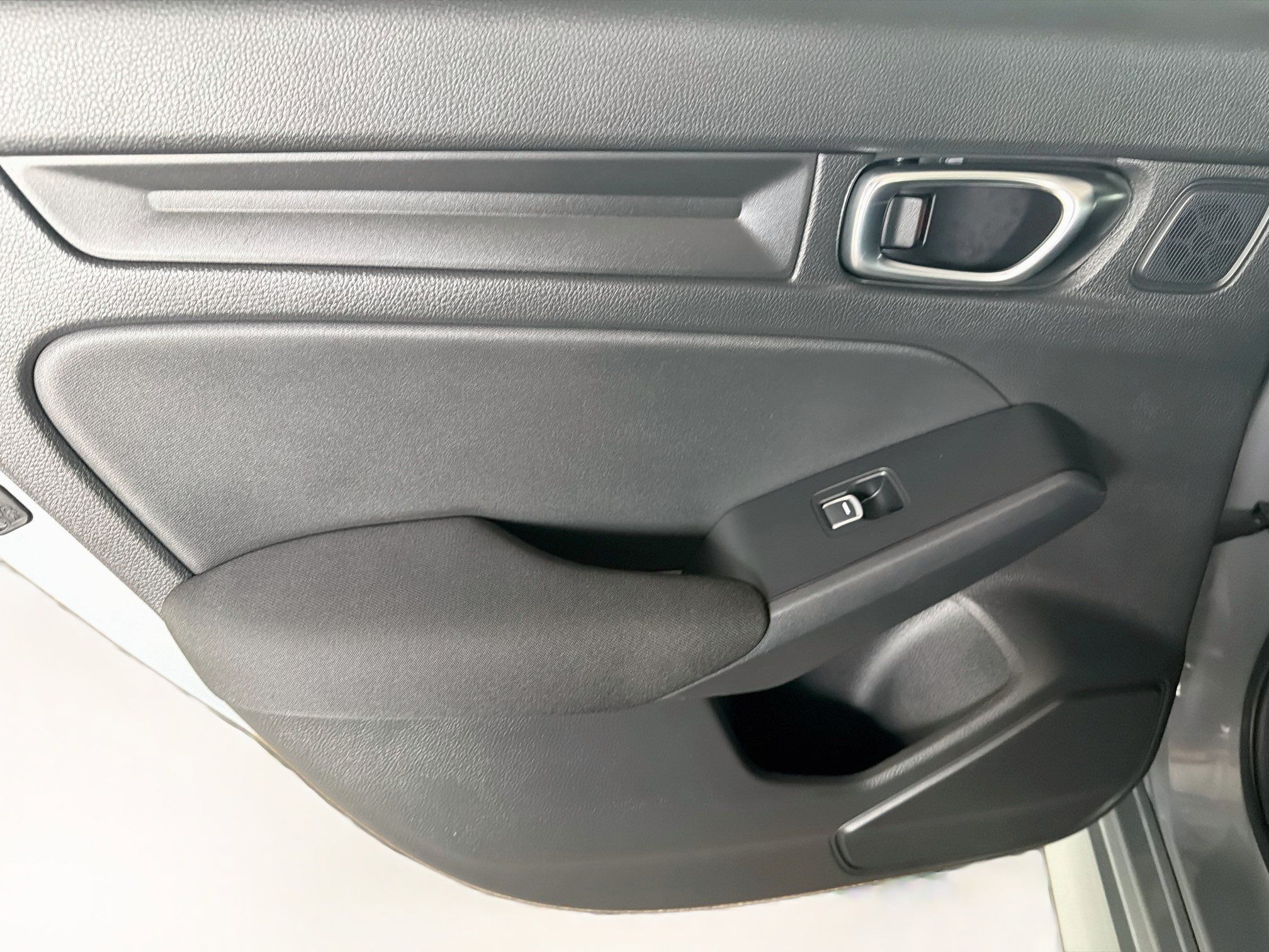 Used 2025 Honda Civic Sport image 25