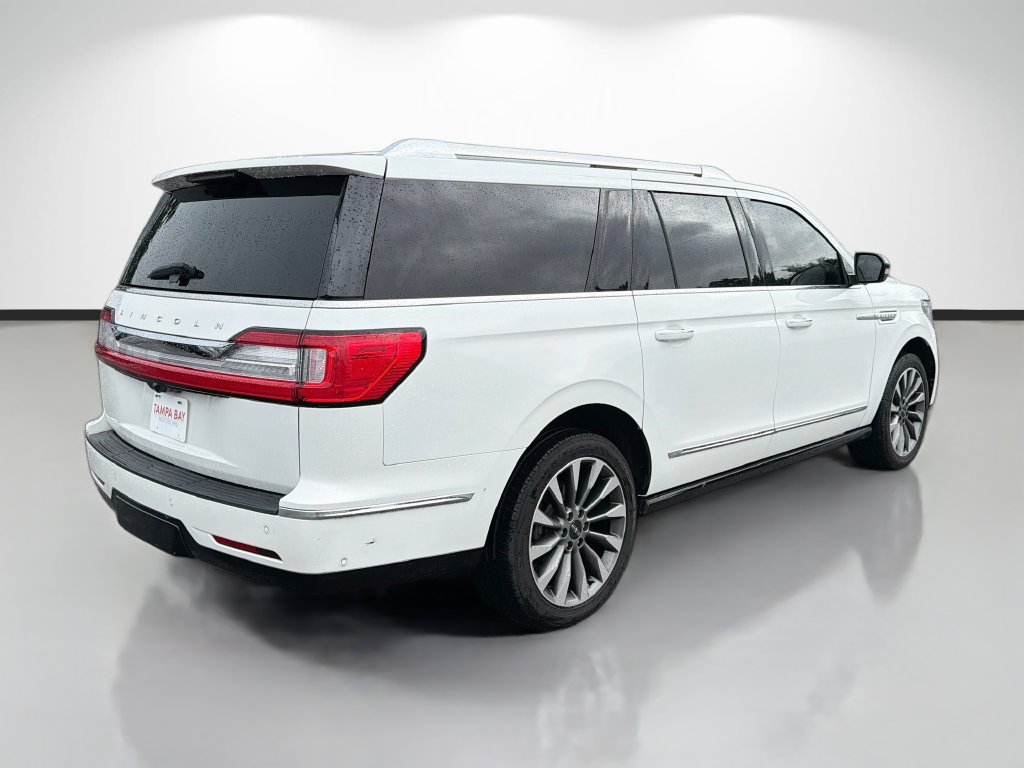 Used 2020 Lincoln Navigator L Reserve w/ Luxury Package AWD/4WD image 3
