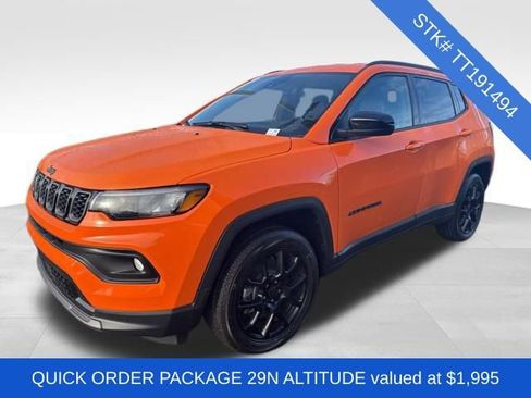 New 2026 Jeep Compass Latitude image 3