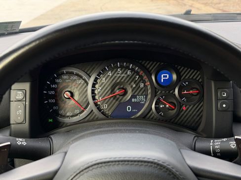 Used 2024 Nissan GT-R Premium w/ Floor Mat Package image 17
