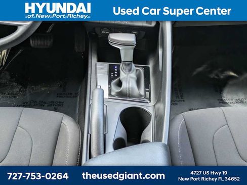 Certified 2023 Hyundai Elantra SEL w/ Preferred Accessory Package FWD image 18