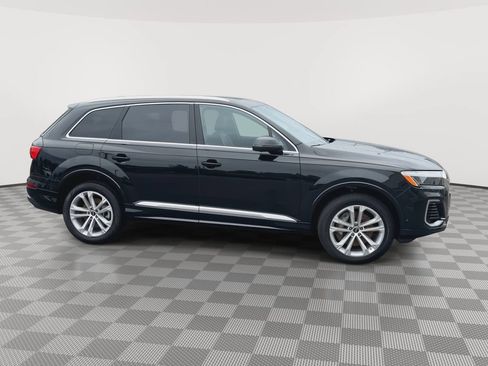 Used 2025 Audi Q7 3.0T Premium Plus AWD/4WD image 9