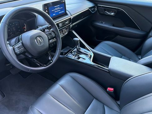 Used 2025 Acura ADX AWD image 11