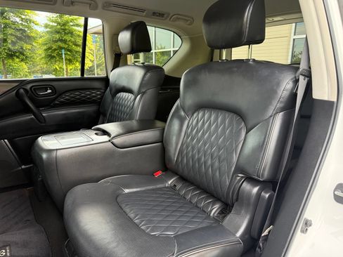 Used 2019 INFINITI QX80 Luxe w/ 22" Wheel Package RWD image 39