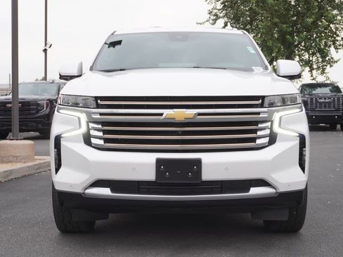 Certified 2024 Chevrolet Suburban High Country image 5