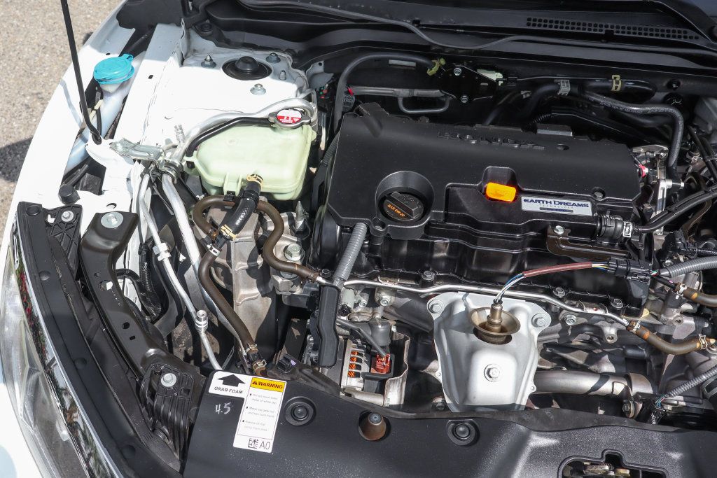 Used 2018 Honda Civic EX image 12