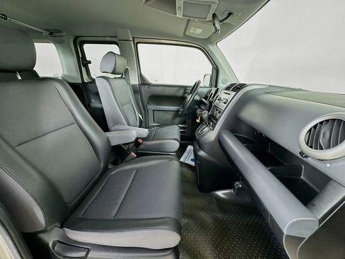 Used 2004 Honda Element EX image 30