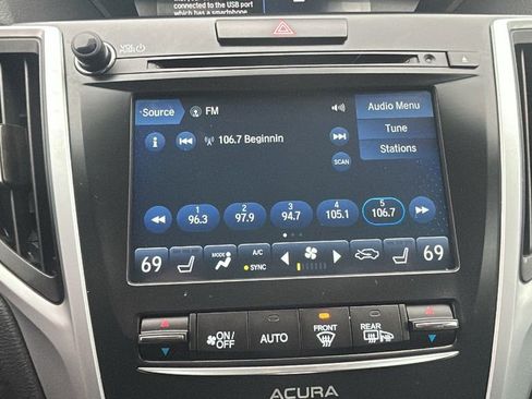 Used 2020 Acura TLX image 22