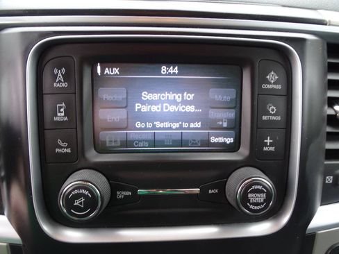 Used 2016 RAM 1500 4x4 Crew Cab Outdoorsman image 20