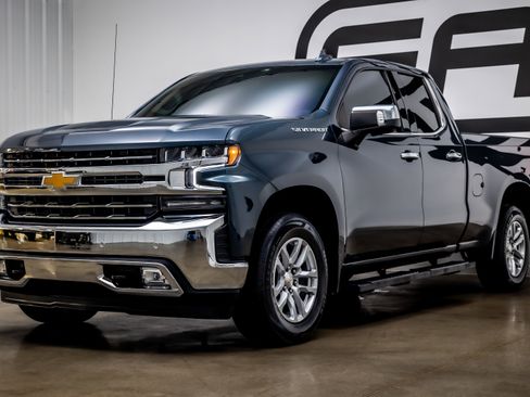 Used 2020 Chevrolet Silverado 1500 LTZ w/ LTZ Plus Package image 20