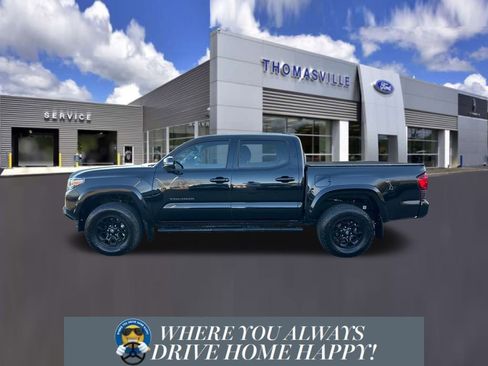 Used 2022 Toyota Tacoma SR5 image 5