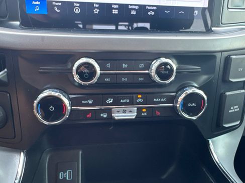 Used 2024 Ford F150 XLT w/ Equipment Group 302A MID RWD image 27