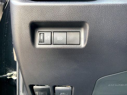 Used 2025 Toyota RAV4 LE FWD image 33