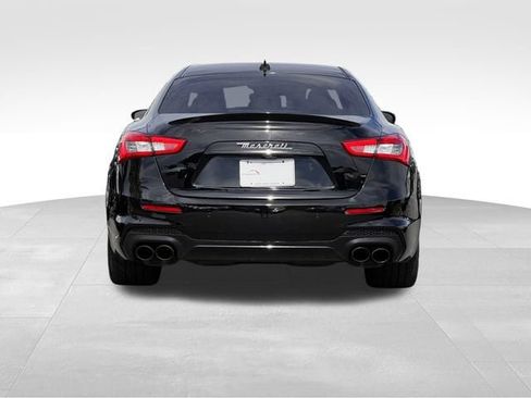 Used 2019 Maserati Ghibli GranSport RWD image 4