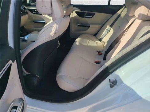 Used 2024 Mercedes-Benz C 300 Sedan image 19