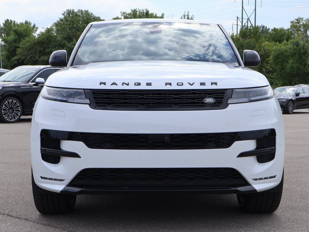 New 2025 Land Rover Range Rover Sport Dynamic SE AWD/4WD image 2