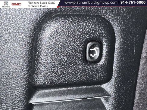 Used 2022 Dodge Durango GT image 15