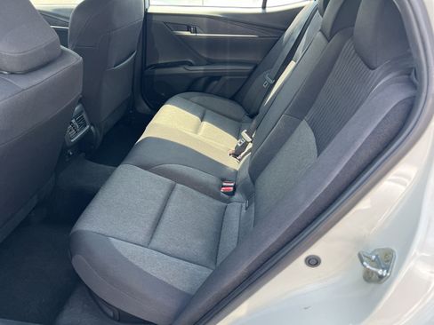 Used 2025 Toyota Camry LE FWD image 18