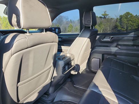 Certified 2022 GMC Sierra 1500 AT4X image 15