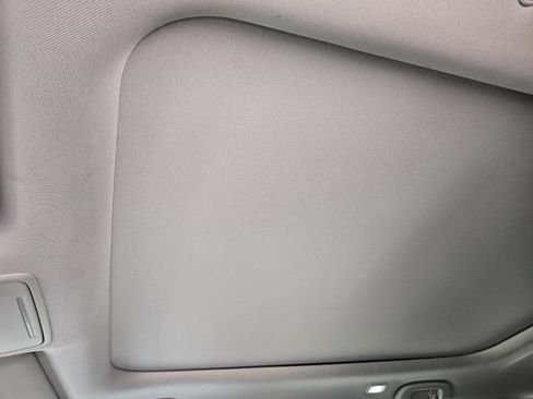 Used 2024 Honda Pilot Touring image 24