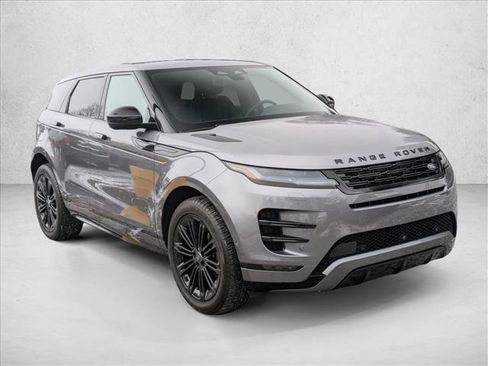 Used 2024 Land Rover Range Rover Evoque Dynamic SE image 3
