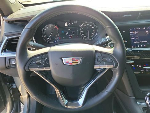 Certified 2023 Cadillac XT6 Premium Luxury image 47