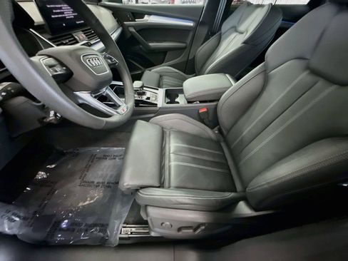 Used 2025 Audi Q5 2.0T Premium Plus AWD/4WD image 21