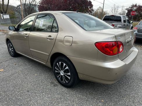 Used 2004 Toyota Corolla CE image 12