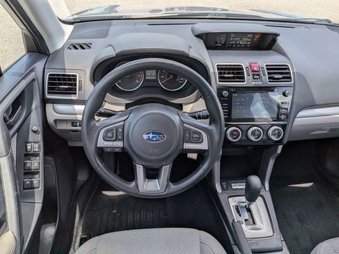 Used 2018 Subaru Forester 2.5i Premium w/ All-Weather Package AWD/4WD image 15
