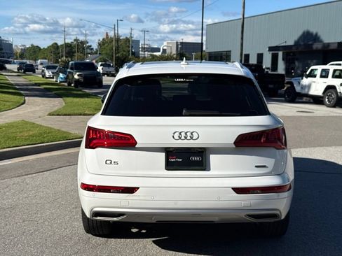 Used 2019 Audi Q5 2.0T Premium Plus w/ Premium Plus Package AWD/4WD image 6