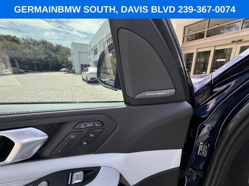 Used 2025 BMW X7 xDrive40i w/ Executive Package AWD/4WD image 22